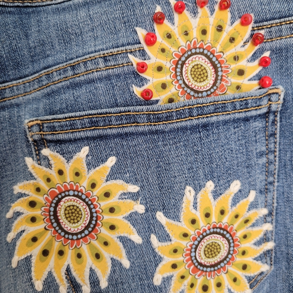 Women's Blue Jeans with Patchwork Design - Picture 6 of 14